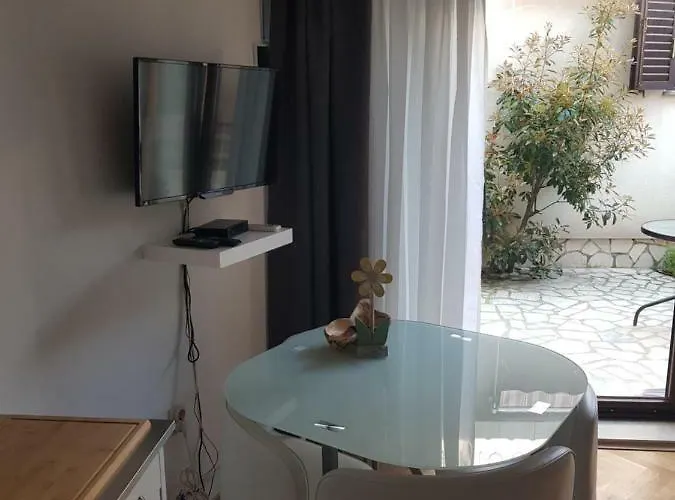 L&m Studio Apartman Appartement *