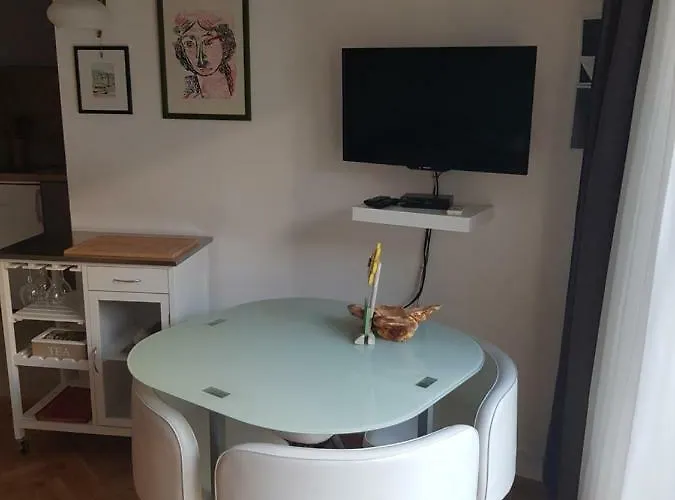 L&m Studio Apartman *